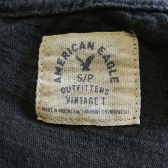 American Eagle Crew Neck Tee - Picture 2 of 5